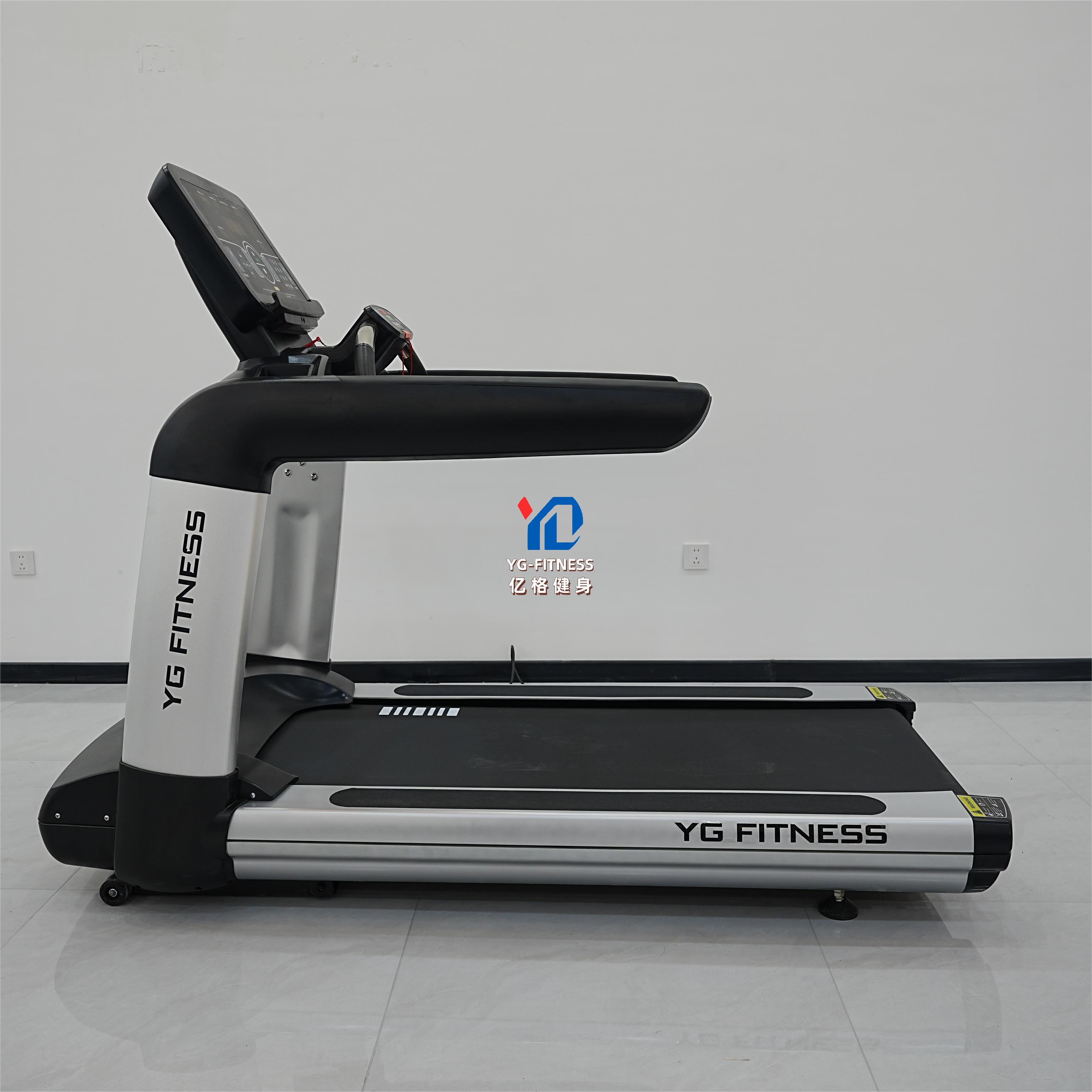 Electric Treadmill with Keyboa - Home Gym Gear recensione e prezzo